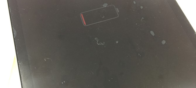 ◆加古川市よりiPad Pro9.7 起動不可→バッテリー交換 -2021 2/6-