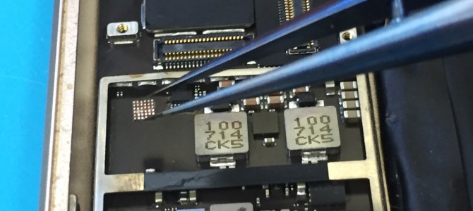 ◆加古川市よりiPad5 起動不可→基板修理 -2021 3/26-