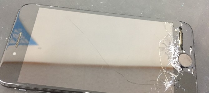 ◆加古川市よりiPhone SE2 ガラス割れ/液晶不良 -2021 4/25