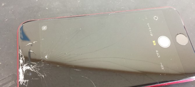 ◆加古川市よりiPhone SE2 ガラス割れ＆インカメラ不良 -2021 4/18-