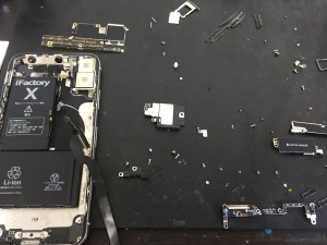 AFB9B7A0-D32E-480A-8E9B-7B6182AEEE97