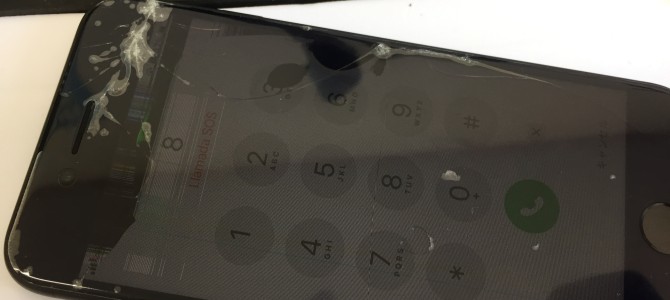 ◆加古川市よりiPhone SE2 ガラス割れ/液晶不良 -2021 8/29