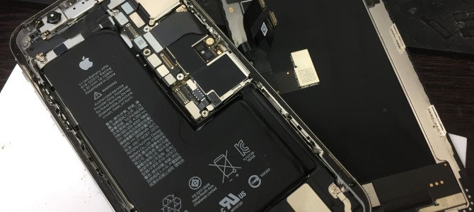 ◆加古川市よりiPhone XS 水没 -2021 10/18