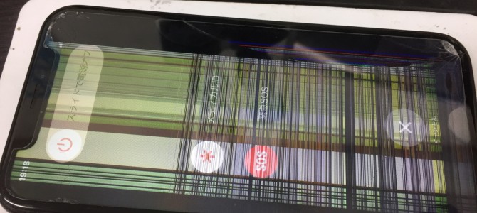 ◆加古川市よりiPhone XR ガラス割れ/液晶不良 -2021 10/27