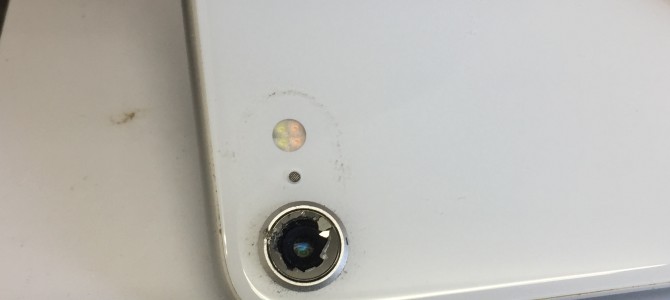 ◆小野市よりiPhone SE2 カメラレンズ割れ＆カメラ修理 -2021 11/28-