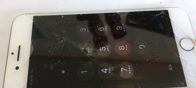 ◆高砂市よりiPhone7 ガラス割れ/液晶不良 -2021 11/4