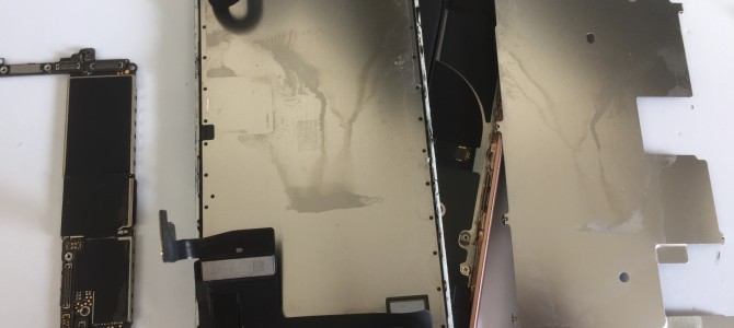 ◆加古川市よりiPhone8 水没 -2022 5/26-