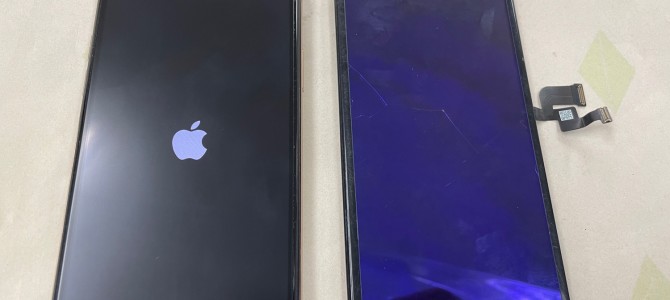 ◆加古川市よりiPhone XS 表示不良 -2022 8/9-