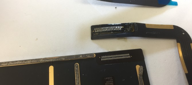 ◆加古川市よりiPad6 充電不良 -2022 8/30-