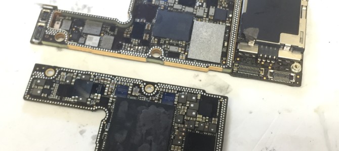 ◆加古川市よりiPhone XS 水没→基板修理によるデータ復旧 -2022 10/23-