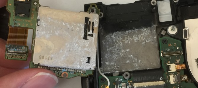 ◆加古川市より任天堂 Switch 起動不可→基板修理 -2022 10/14-