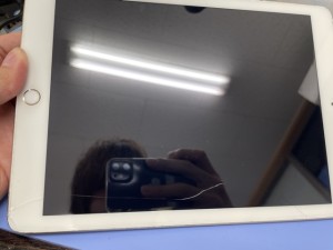 1745DF9F-756C-427F-89DE-7DABC4004BF9