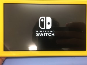 77B6B964-CE63-47D4-9AA2-2EF602A27E00