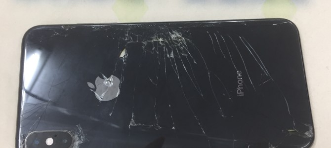 ◆加古川市よりiPhone XS MAX 破損品買取 -2023 3/11-