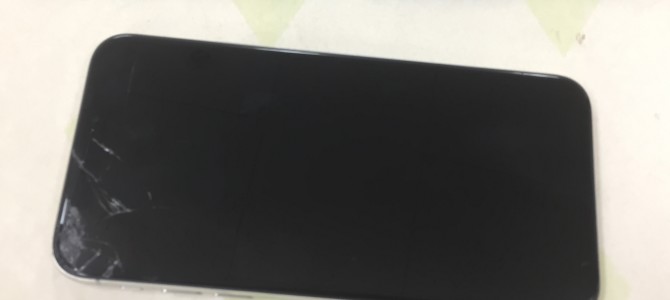 ◆加古川市よりiPhone X 破損品買取 -2023 3/21-