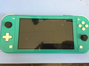 AA5FA9AB-7034-4FF5-89EE-A9B290019452