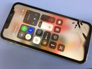 D4F354A5-CD49-4A71-A907-8C570778E703