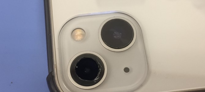 ◆加古川市よりiPhone13 カメラレンズ割れ -2023 6/1-