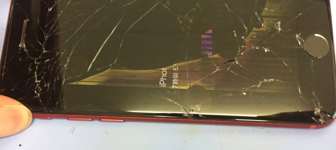 ◆加古川市よりiPhone SE2 ガラス割れ/表示不良 -2023 8/8