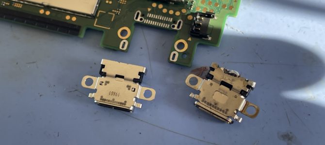◆高砂市より任天堂Switch Lite 充電コネクター故障 -2023 12/10-
