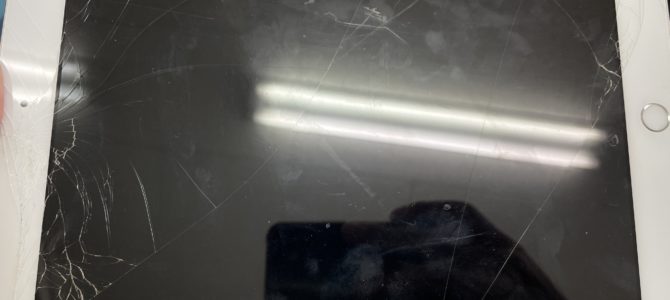 ◆三木市よりiPad6世代 ガラス割れ -2024 8/31
