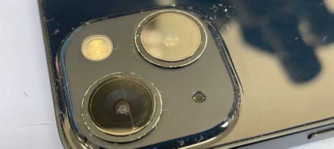 ◆加古川市よりiPhone13 カメラレンズ割れ -2025 1/5