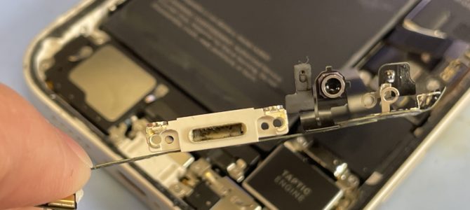 ◆加古川市よりiPhone14 充電不良 -2025 1/30