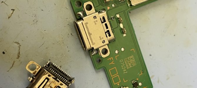 ◆加古川市より任天堂Switch 有機ELモデル 起動不可→充電コネクター交換 -2025 2/7-