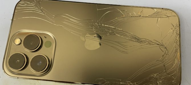 ◆加古川市よりiPhone13Pro 背面ガラス割れ -2025 4/25-