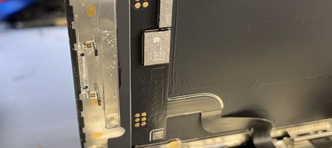 ◆明石市よりiPhone12mini タッチ不良 -2025 6/15