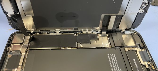 ◆加古川市よりiPhone SE3 水没 -2025 8/7-