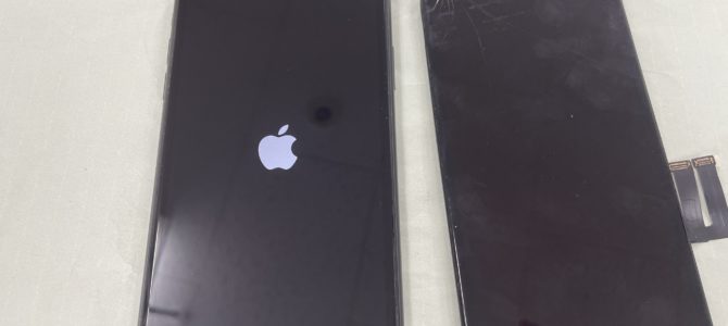 ◆加古川市よりiPhone11 水没による表示不良 -2025 9/21-