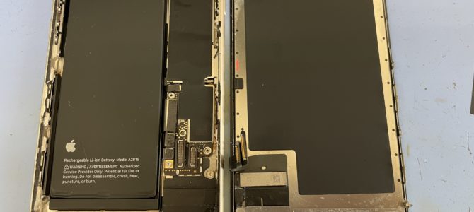 ◆高砂市よりiPhone SE3 水没 -2025 9/26